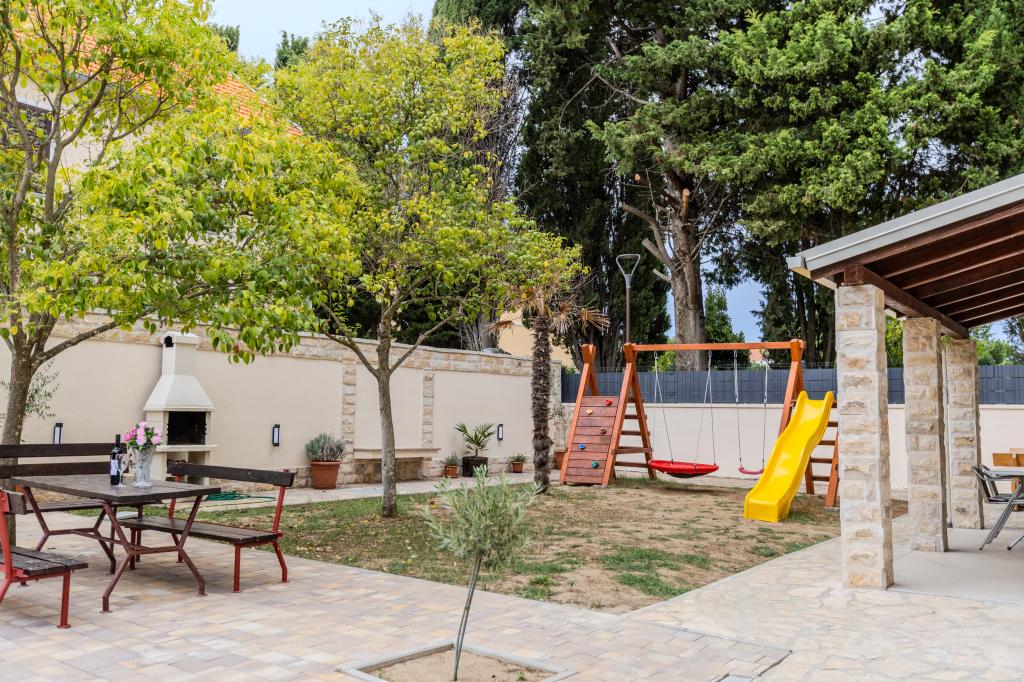 Apartmani Lorena – fotografija 3