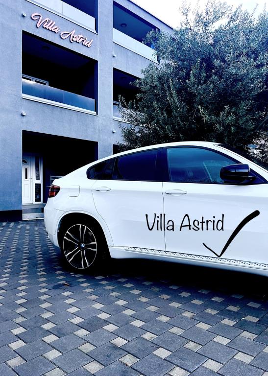Apartmani Villa Astrid – fotografija 2