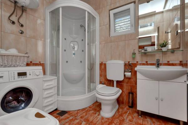 Apartmani Hortenzija – fotografija 5