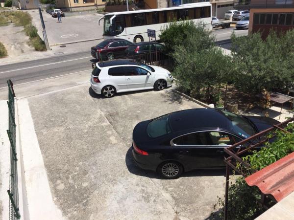Apartmani Doris i Iris – fotografija 4