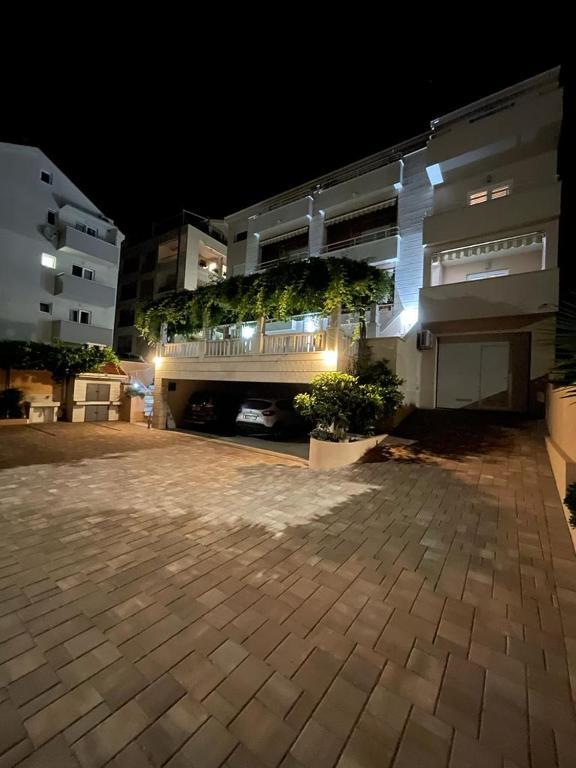Apartmani Stone – fotografija 2