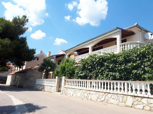Apartman Marijana – fotografija 1
