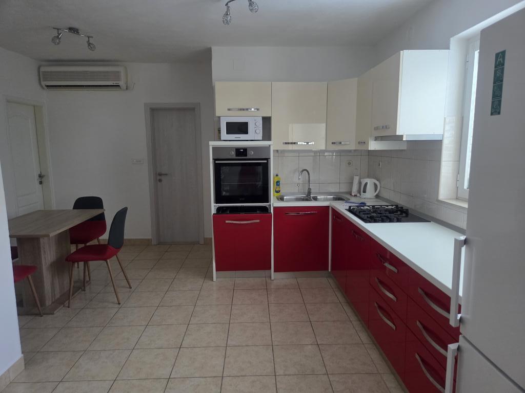 Apartmani Ćiro – fotografija 2