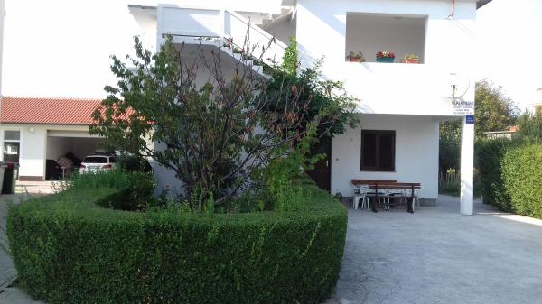 Apartmani Ivona – fotografija 1