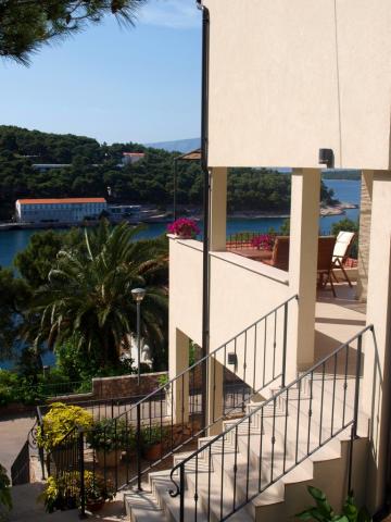 Apartmani Deluxe – fotografija 6