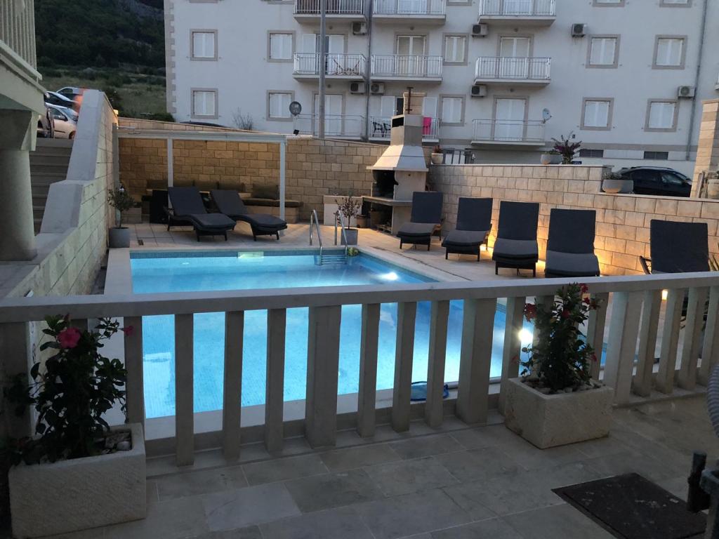 Apartmani Lux – fotografija 1