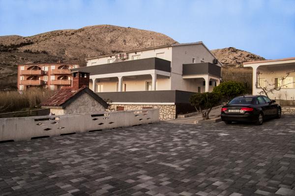 Apartmani Dalmatinka – fotografija 3