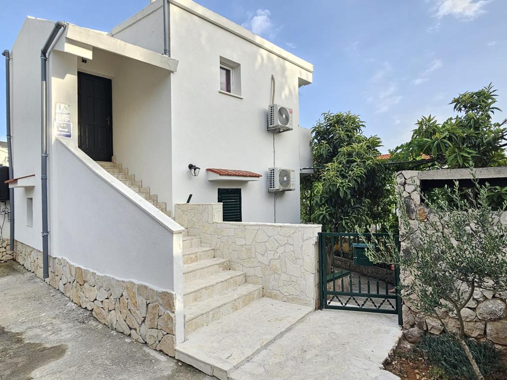 Apartmani Zec – fotografija 1
