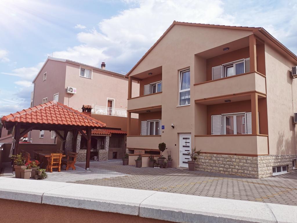 Apartmani Maslina – fotografija 4