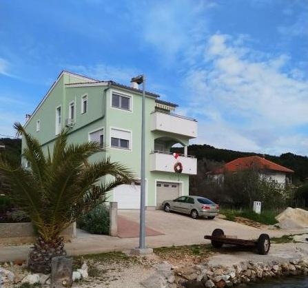 Apartmani Admiral – fotografija 3