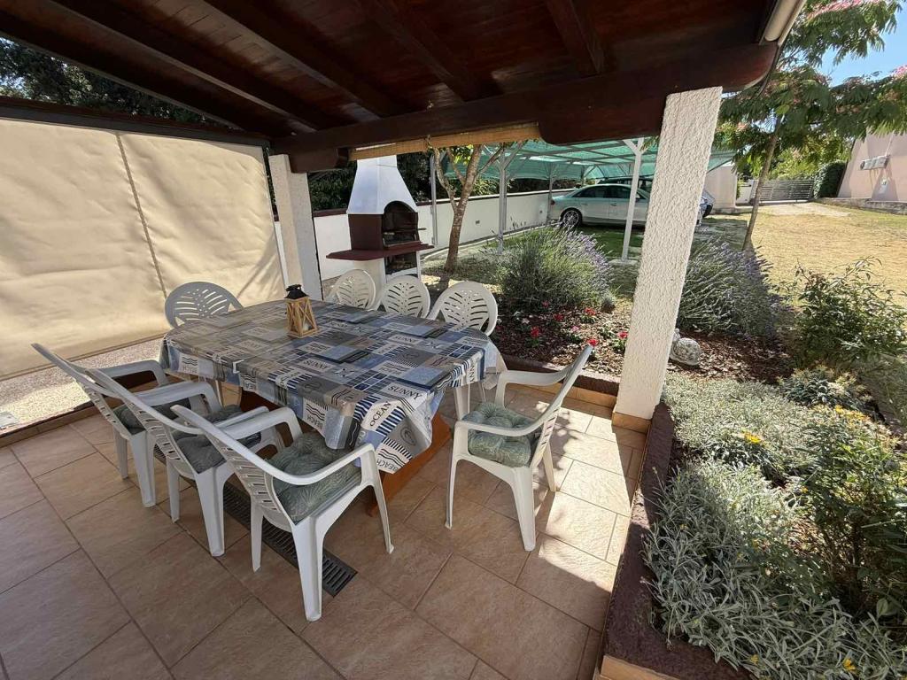 Apartman House Irena – fotografija 4