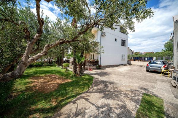 Apartmani Silvia – fotografija 4