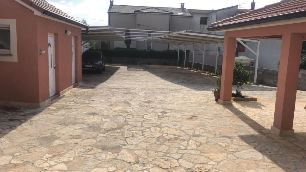 Apartmani Dennis – fotografija 5