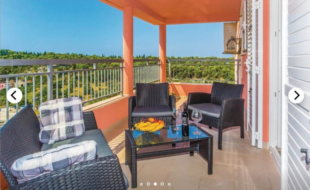 Apartmani Grljušić – fotografija 2