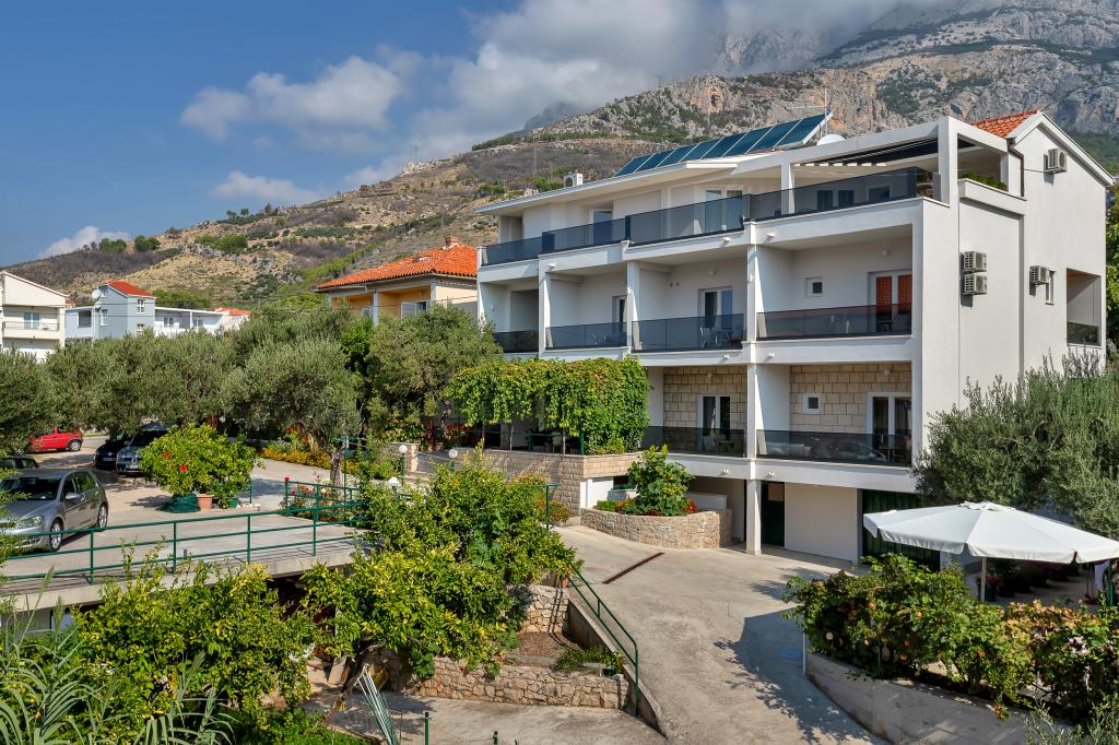Apartmani Čobrnić – fotografija 1