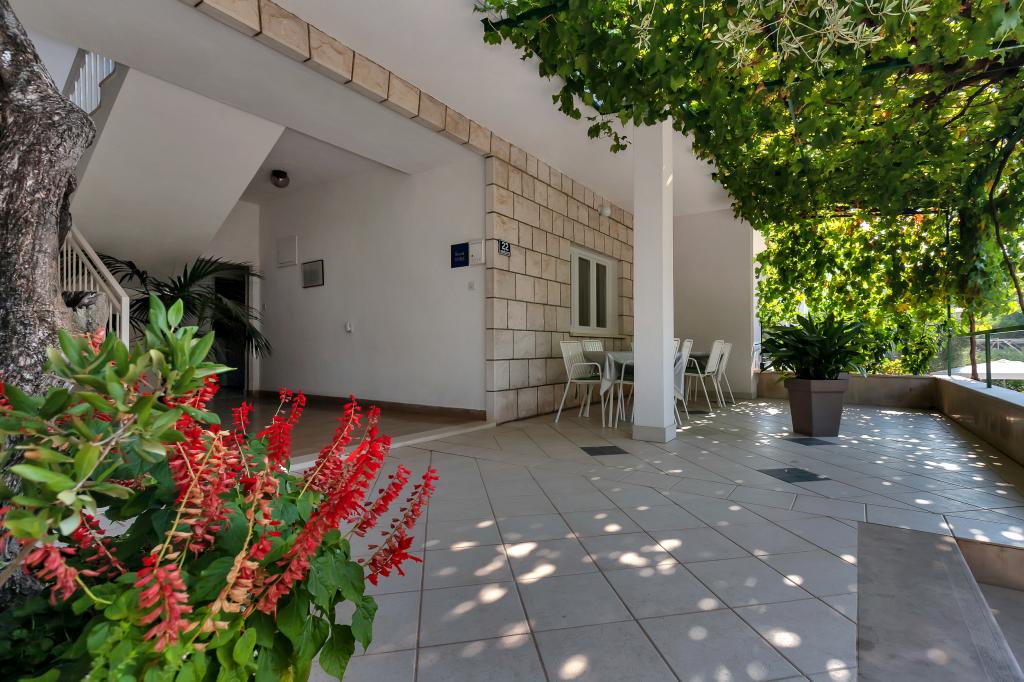 Apartmani Čobrnić – fotografija 4