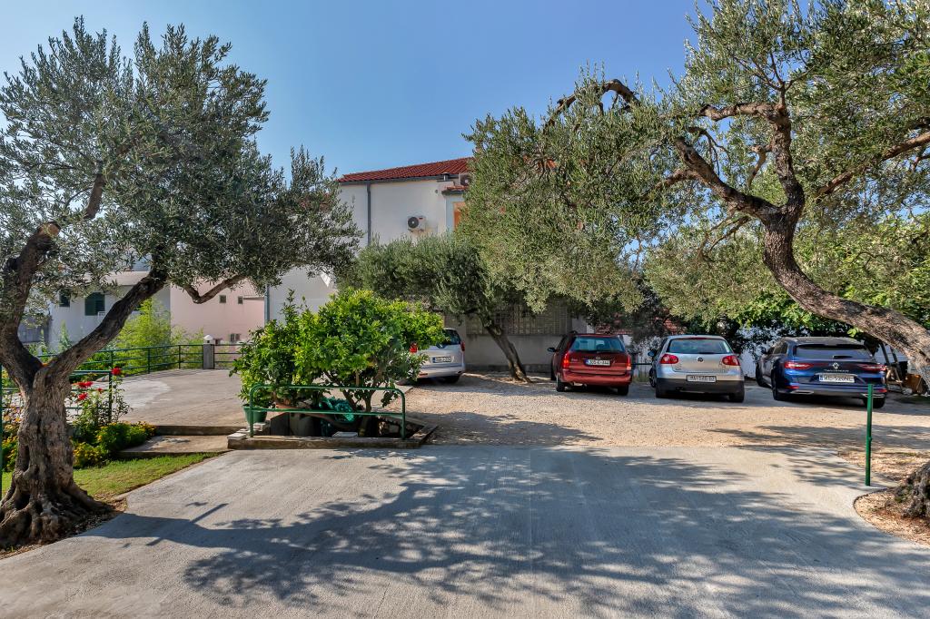 Apartmani Čobrnić – fotografija 5
