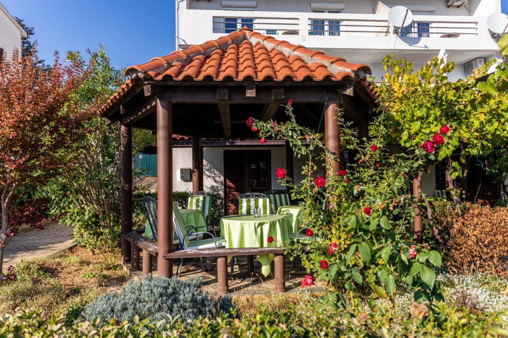 Apartmani Velnić – fotografija 2