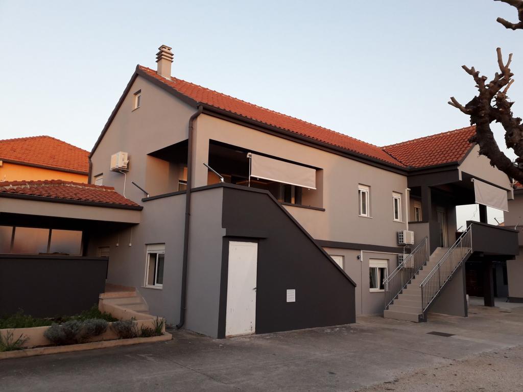 Apartmani D – fotografija 3