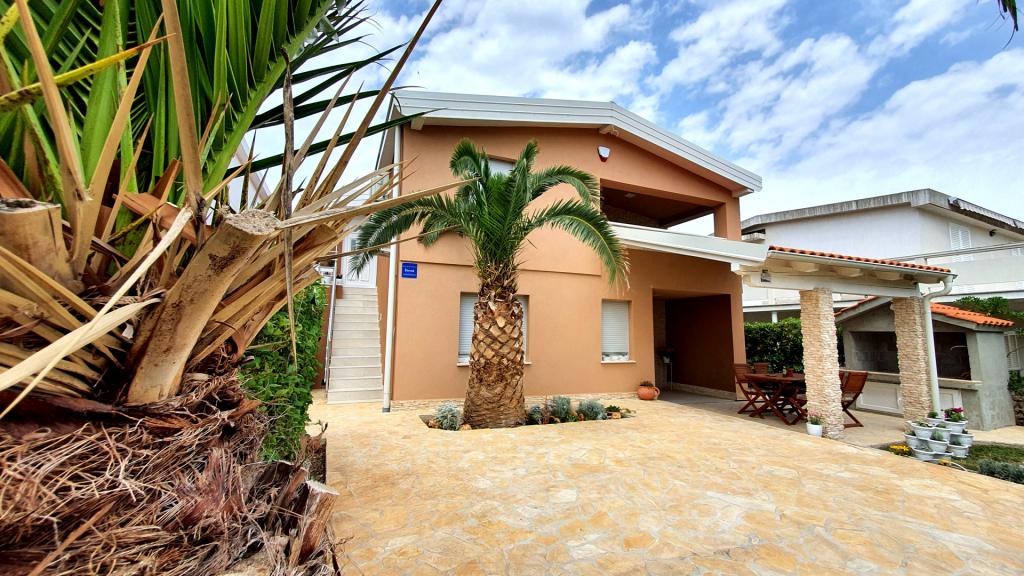 Apartmani Happy Pineapple – fotografija 2