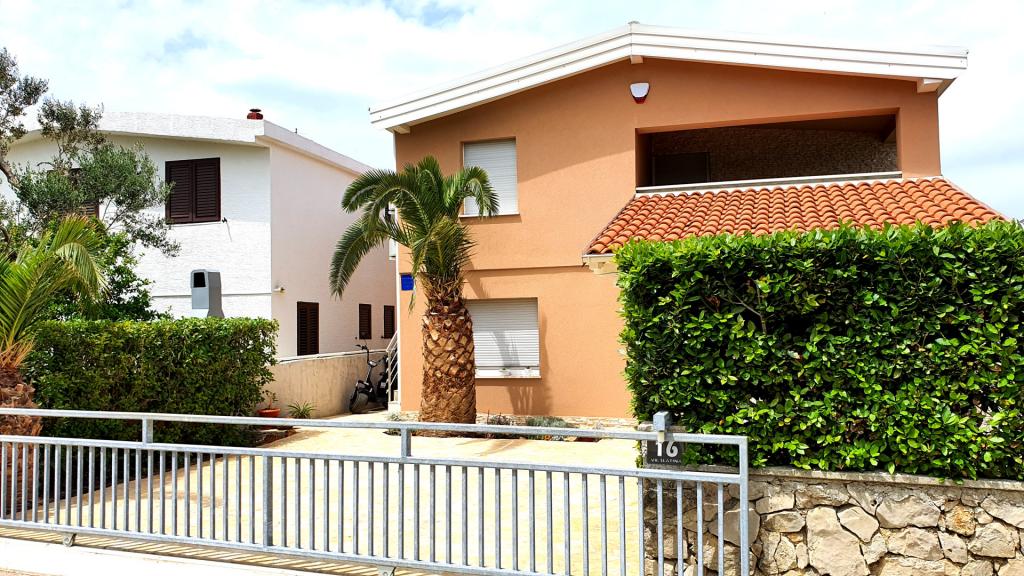 Apartmani Happy Pineapple – fotografija 4