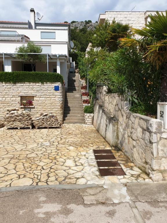 Apartmani Bratuša – fotografija 3