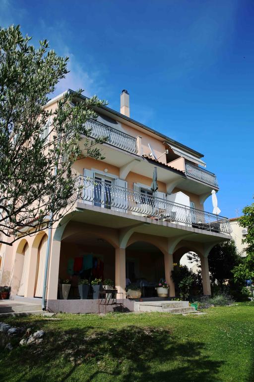 Apartmani Salvia – fotografija 1