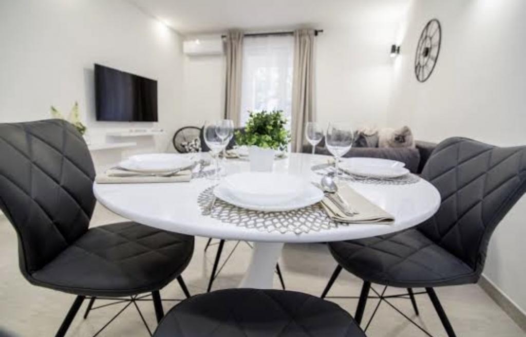 Apartmani FK – fotografija 3