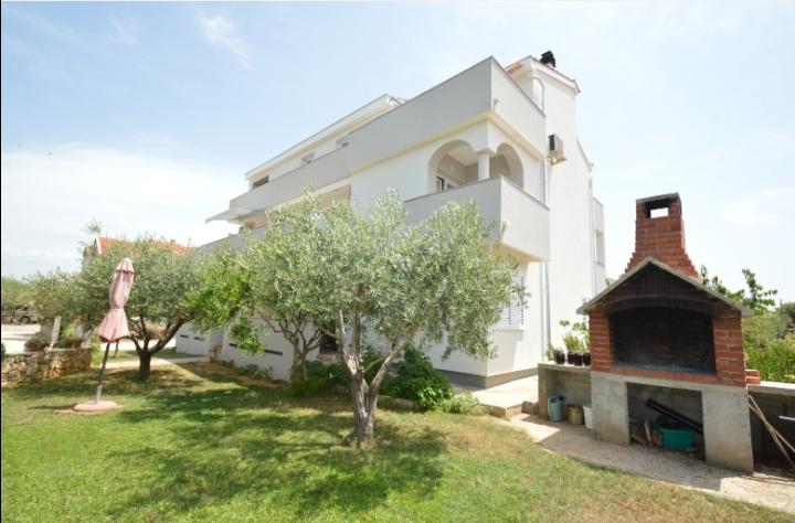 Apartman Brico – fotografija 4