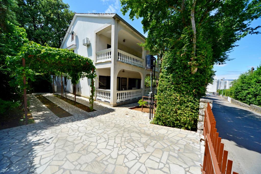 Apartmani Karmelić – fotografija 3
