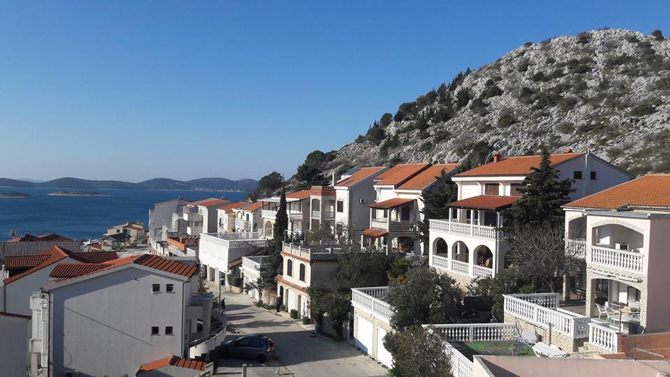 Apartmani Viktoria – fotografija 4