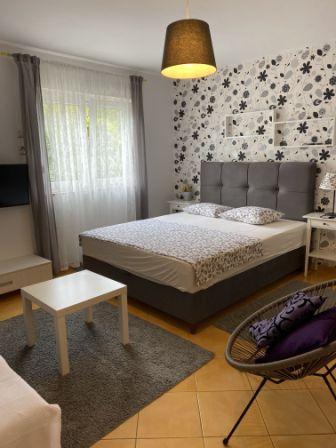 Apartmani Lara – fotografija 4