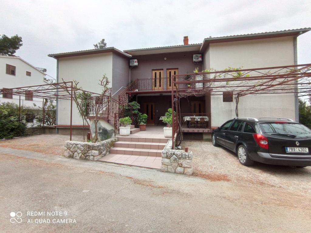 Apartmani Leonida – fotografija 2