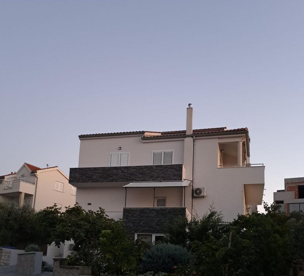 Apartmani Daniela – fotografija 5