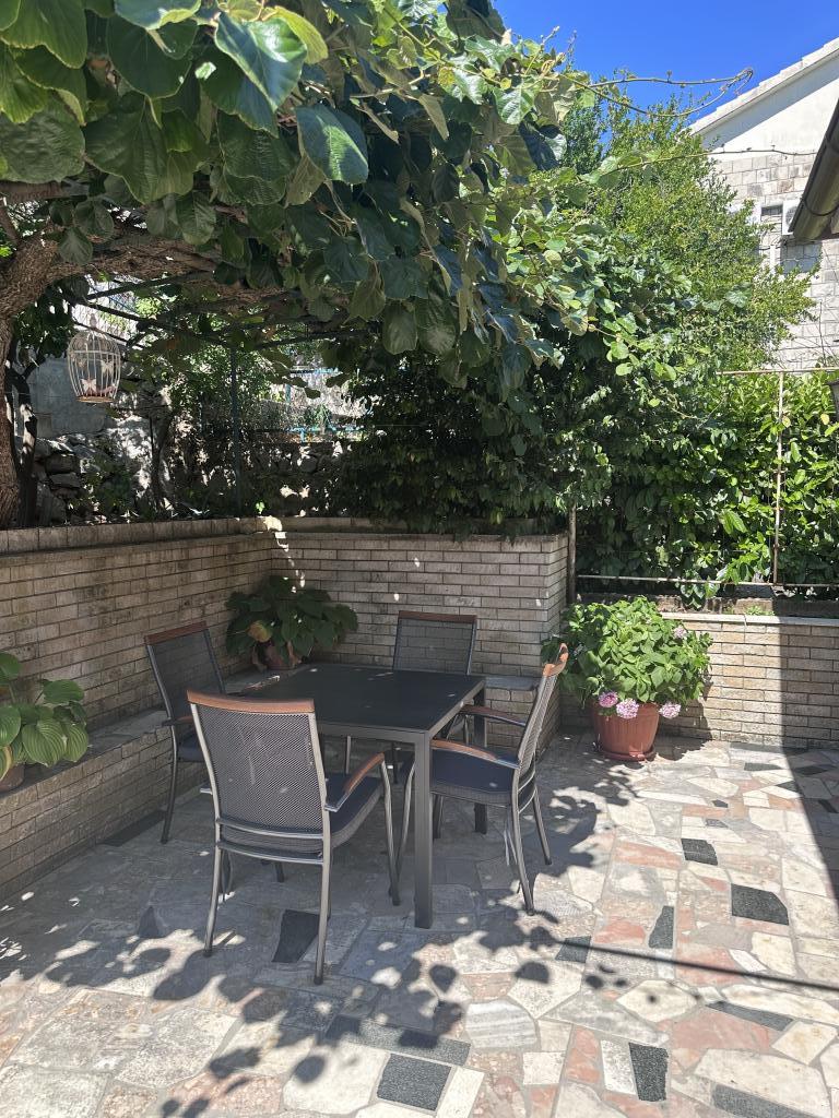 Apartmani Jelaš – fotografija 3