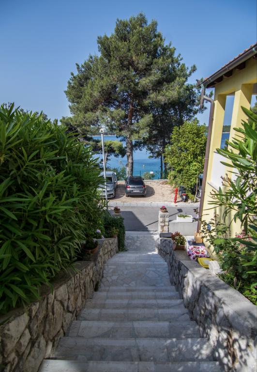 Apartmani Eni – fotografija 5