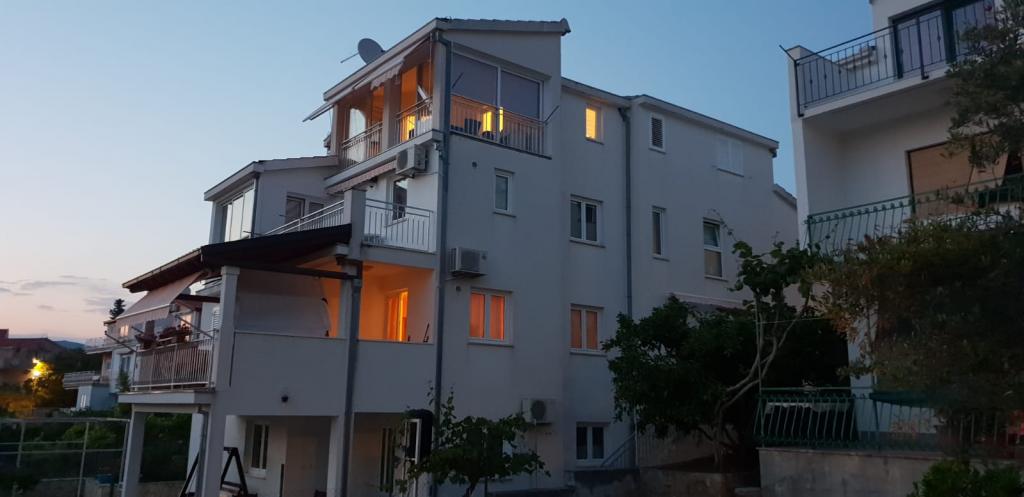 Apartmani Tali 1 – fotografija 1