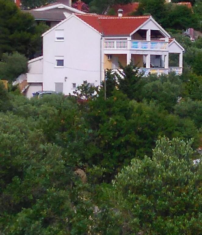 Apartmani Crnjevic – fotografija 3
