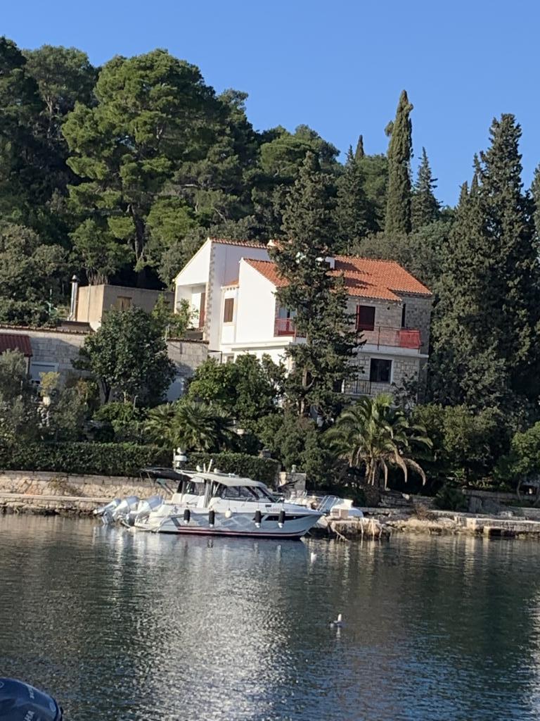 Apartmani Citrine & Safirus – fotografija 1