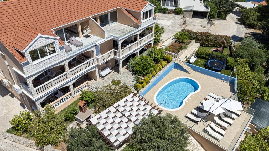 Apartmani Šeparović – fotografija 3