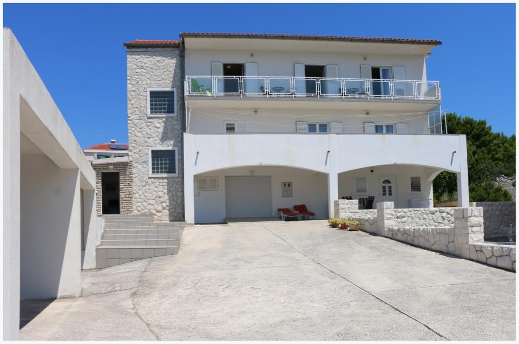 Apartmani Slavka – fotografija 3