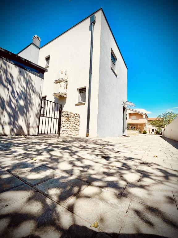 Kuća za odmor LP – fotografija 5