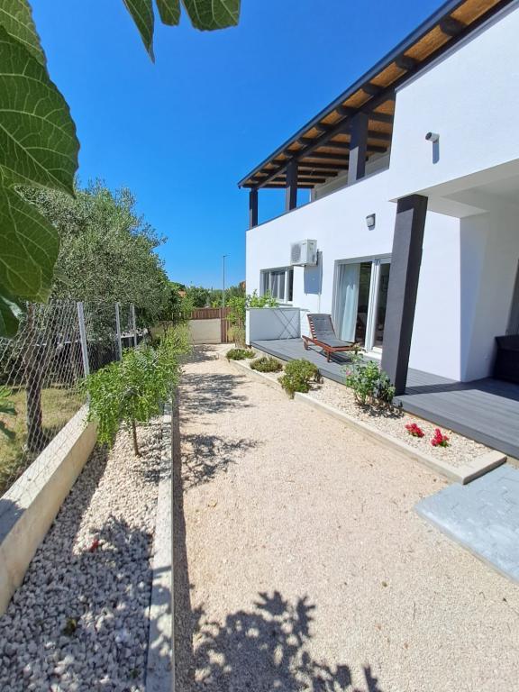 Apartman Holiday House Meri – fotografija 3