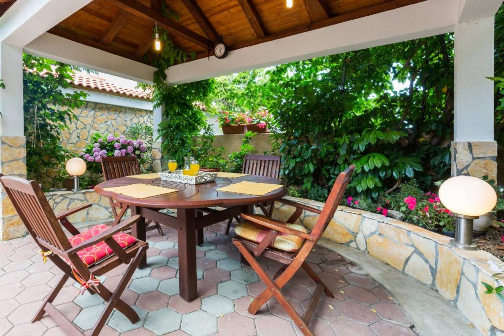 Apartmani Ljiljana – fotografija 4