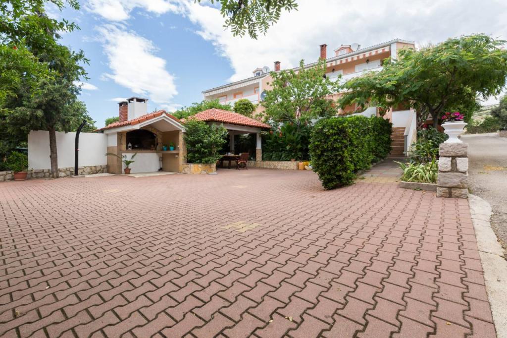 Apartmani Ljiljana – fotografija 6
