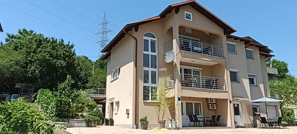 Apartmani Pajnić – fotografija 1