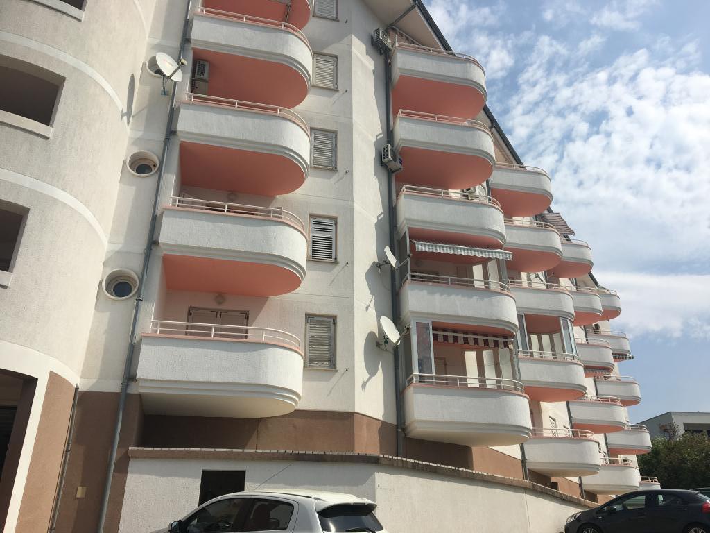 Apartmani Roland – fotografija 1