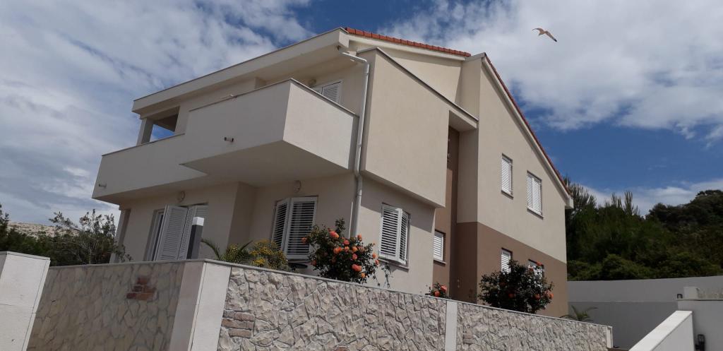 Apartmani Bella – fotografija 2