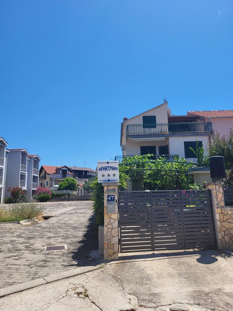 Apartmani Franka – fotografija 3