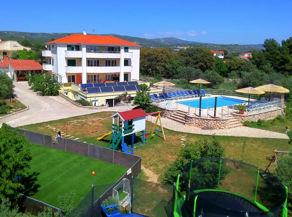 Apartmani Cvita Holiday Villa Natali – fotografija 5